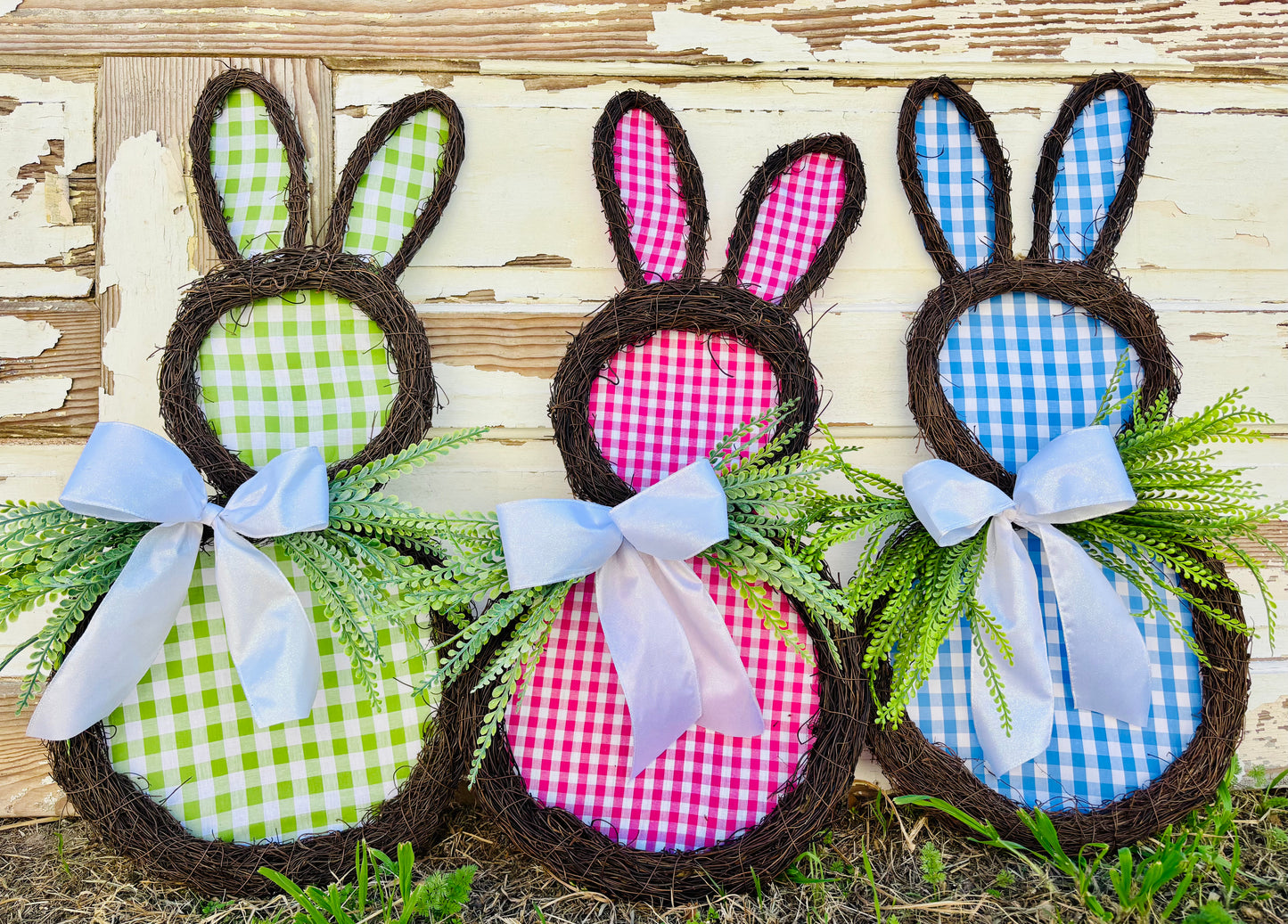 Gingham Bunny Grapevine