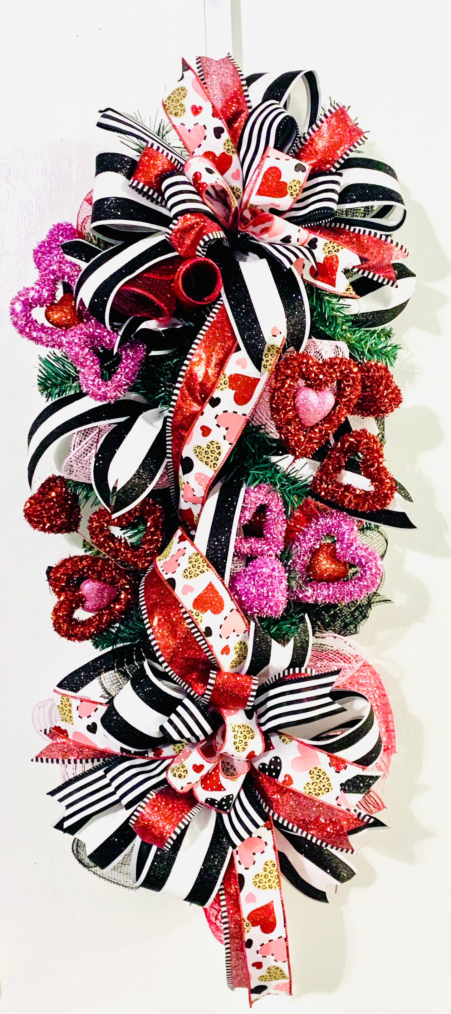 Valentines Swag Decor
